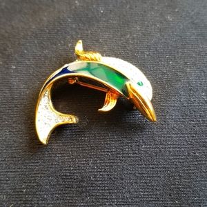 Enamel Dolfin Pin
